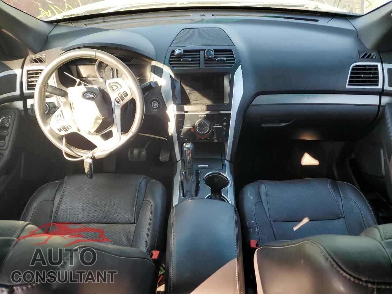 FORD EXPLORER 2015 - 1FM5K8GT2FGC06477