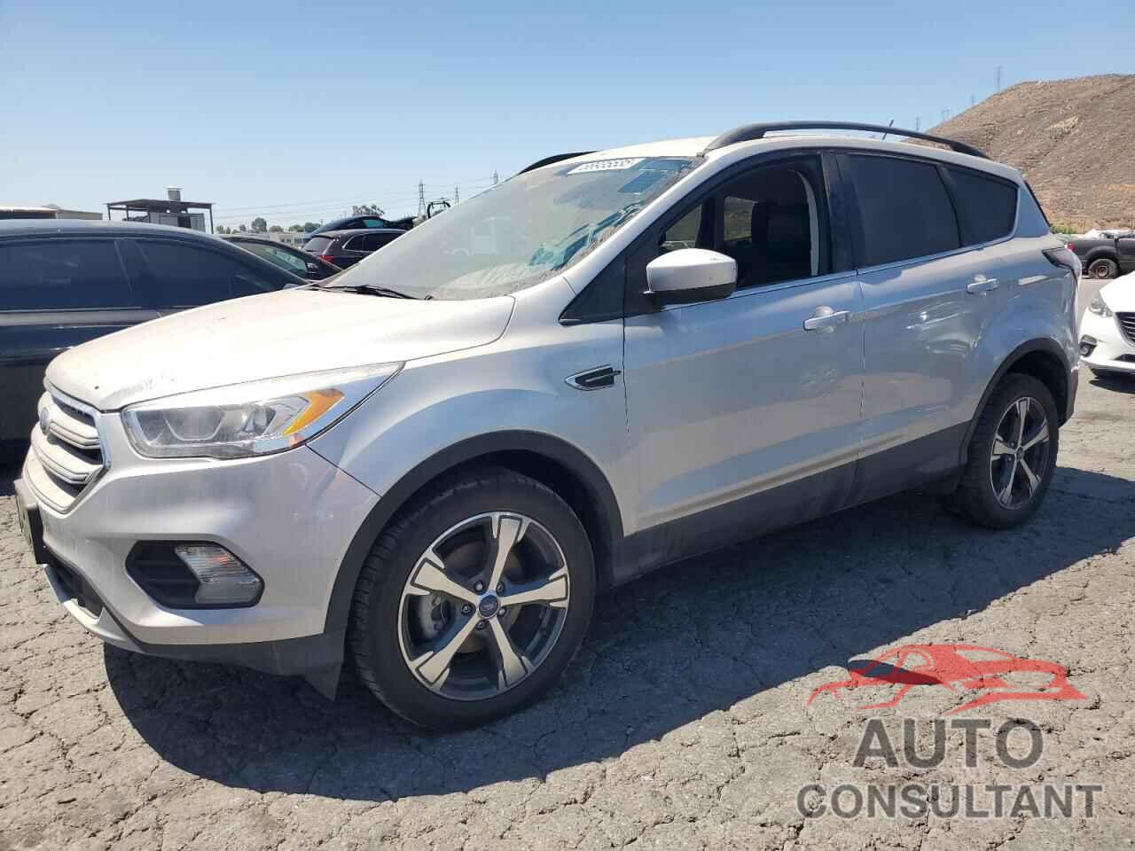 FORD ESCAPE 2018 - 1FMCU0HD4JUA31329