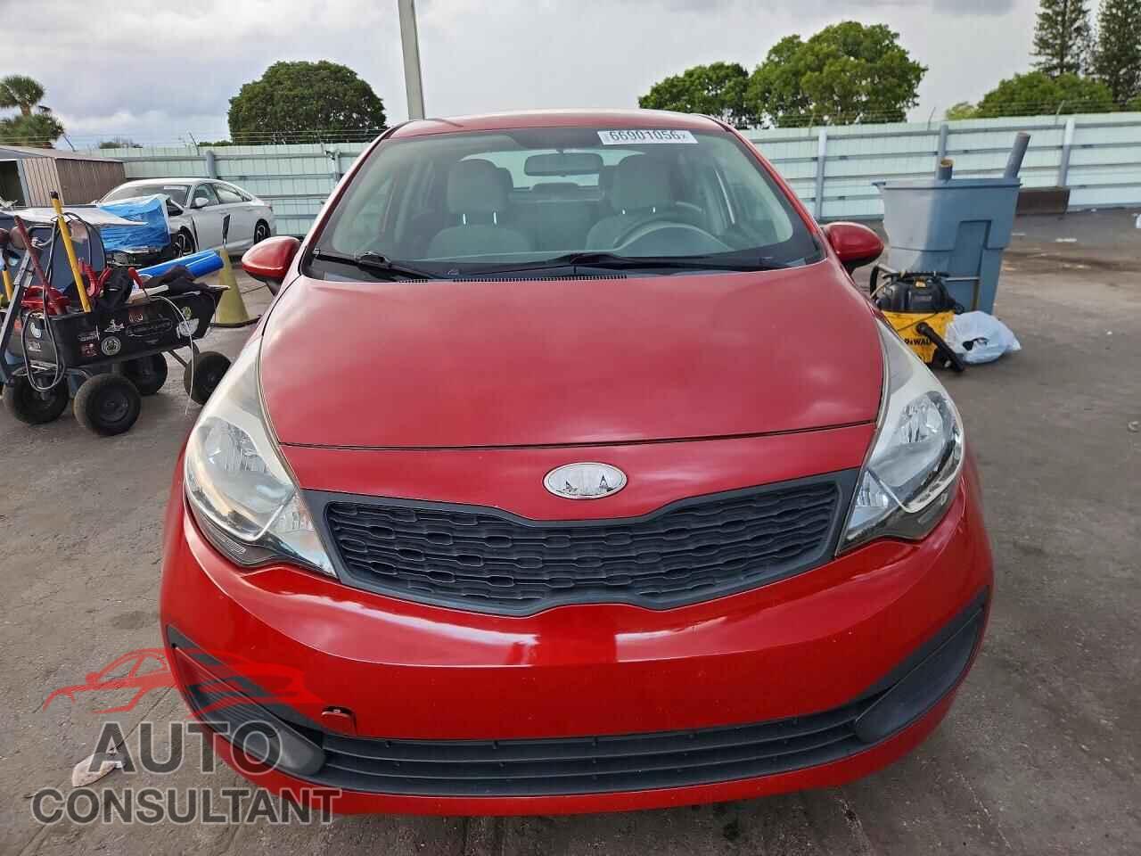 KIA RIO 2014 - KNADM4A30E6370744