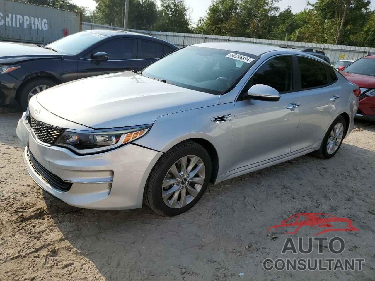 KIA OPTIMA 2016 - 5XXGT4L37GG013405