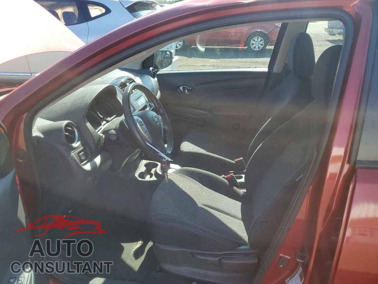 NISSAN VERSA 2017 - 3N1CN7AP3HL835417