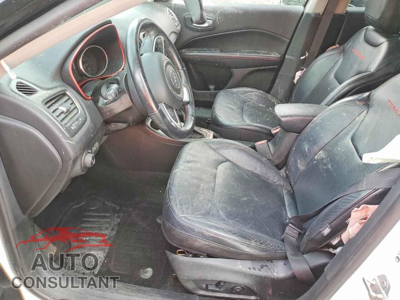 JEEP COMPASS 2017 - 3C4NJDDB5HT646476