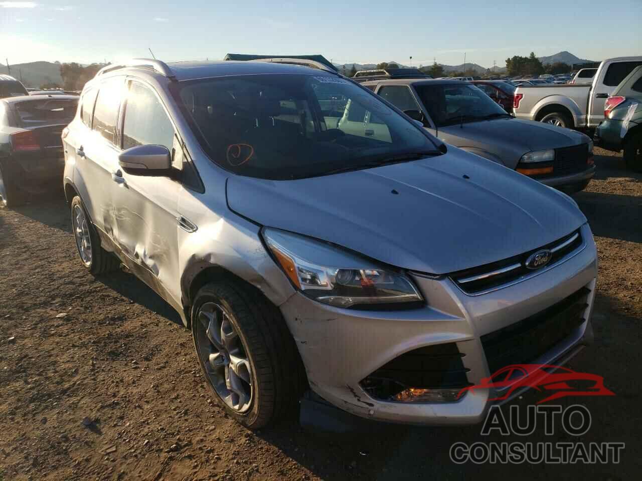 FORD ESCAPE 2016 - 1FMCU0JX3GUC44236