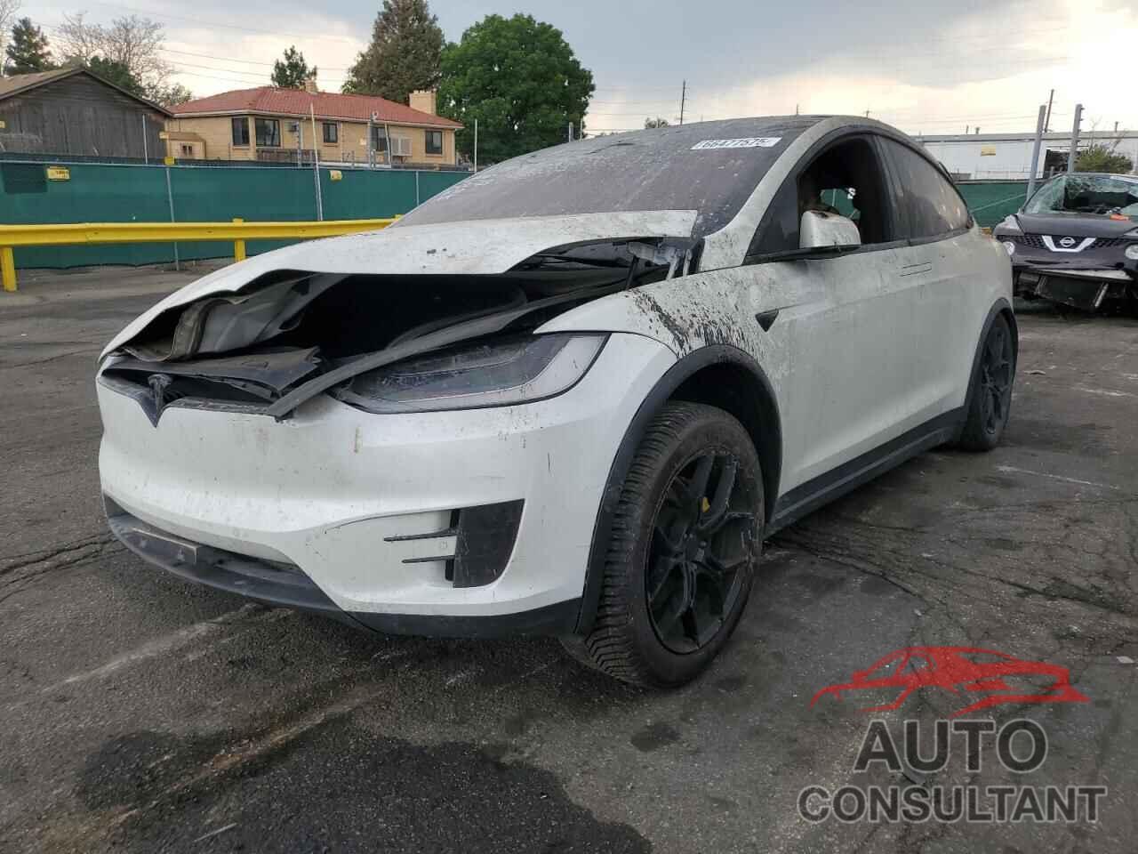 TESLA MODEL X 2020 - 5YJXCBE4XLF232043