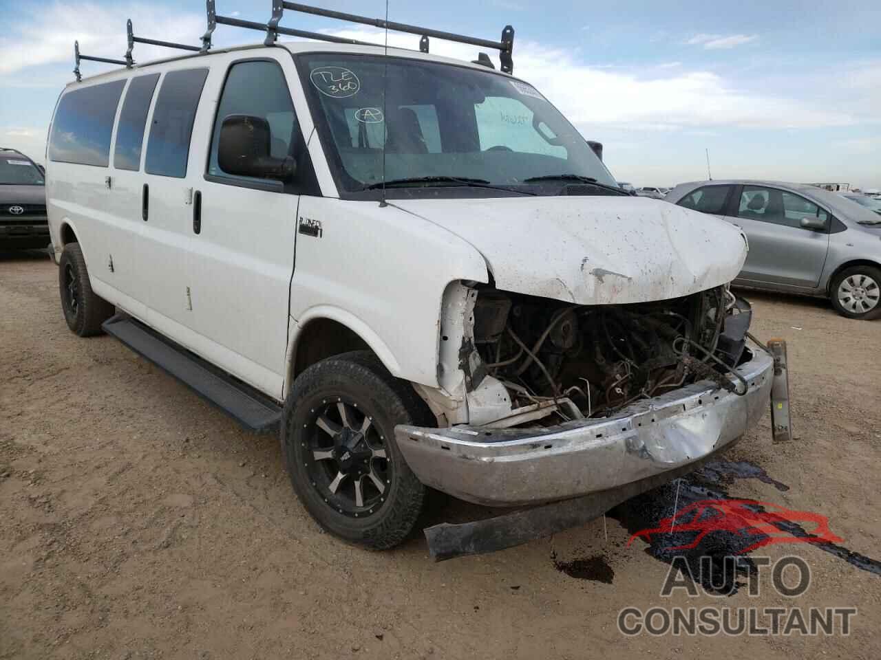 CHEVROLET EXPRESS 2018 - 1GAZGPFG9J1304335