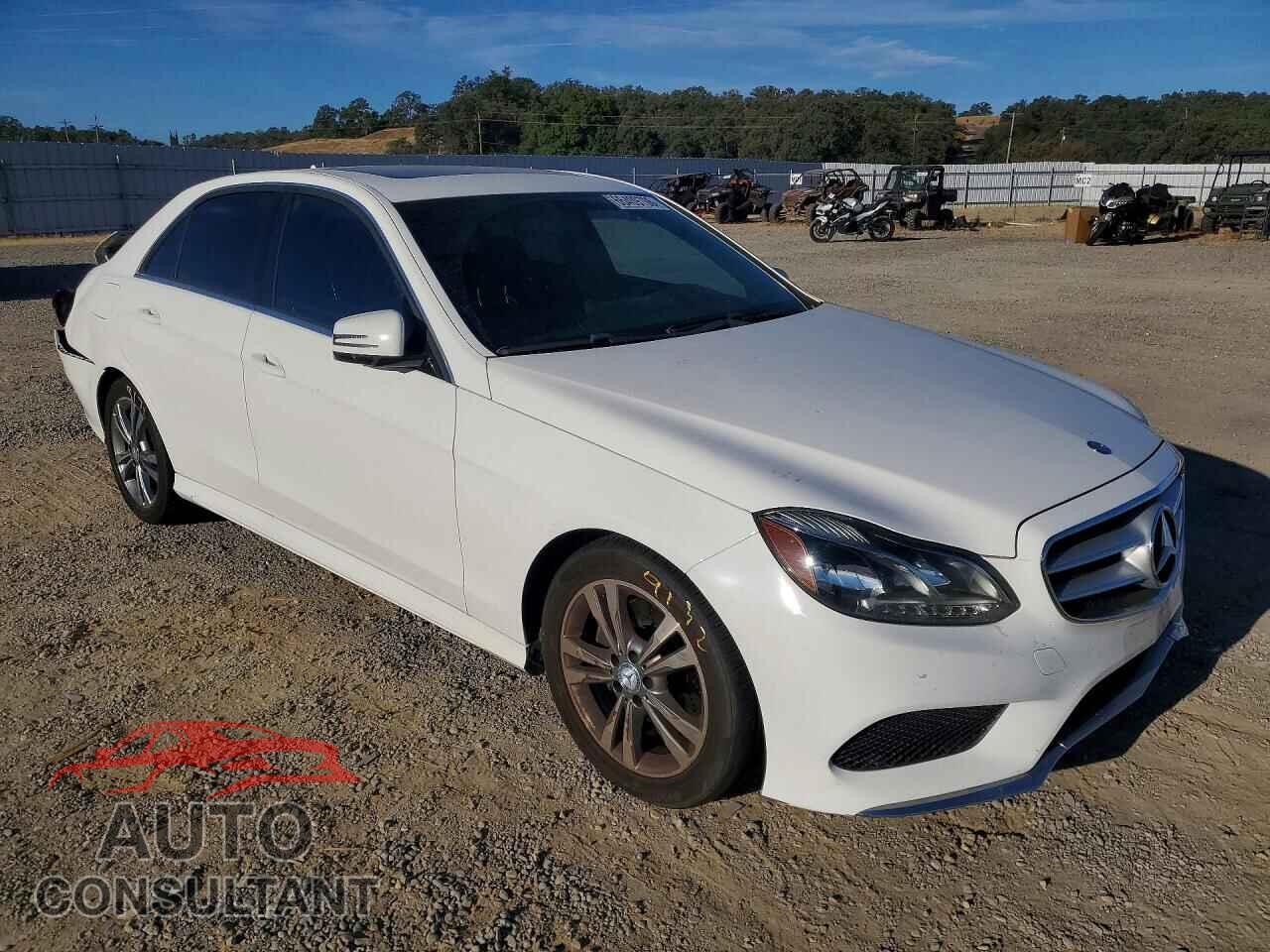 MERCEDES-BENZ E-CLASS 2015 - WDDHF0EB7FB112194