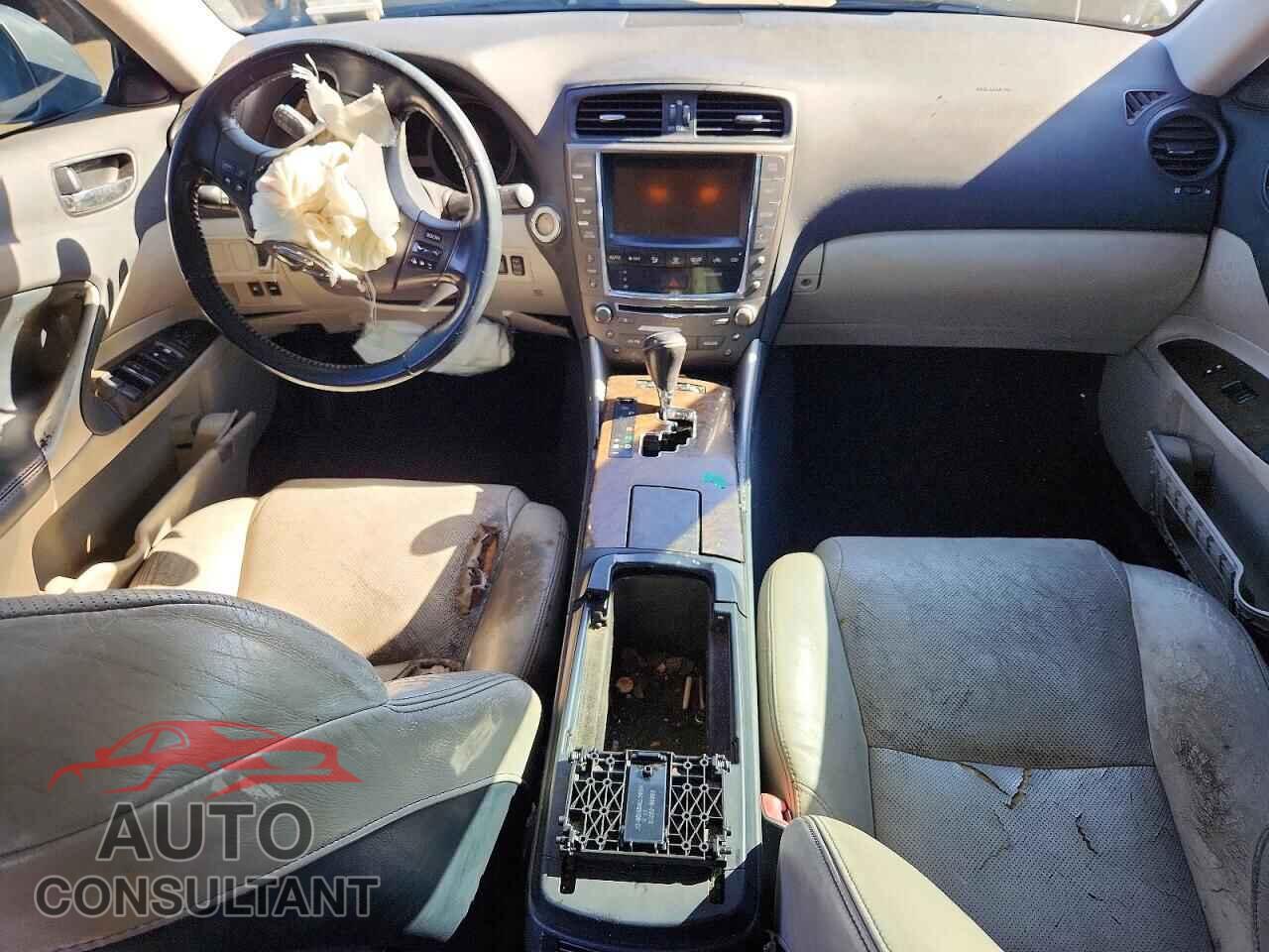 LEXUS IS 2010 - JTHBF5C27A5113304