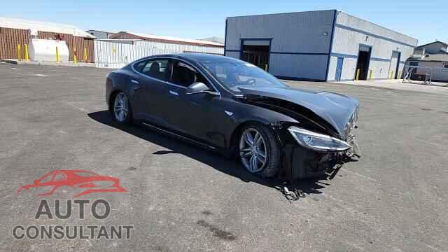 TESLA MODEL S 2015 - 5YJSA1E24FF116267