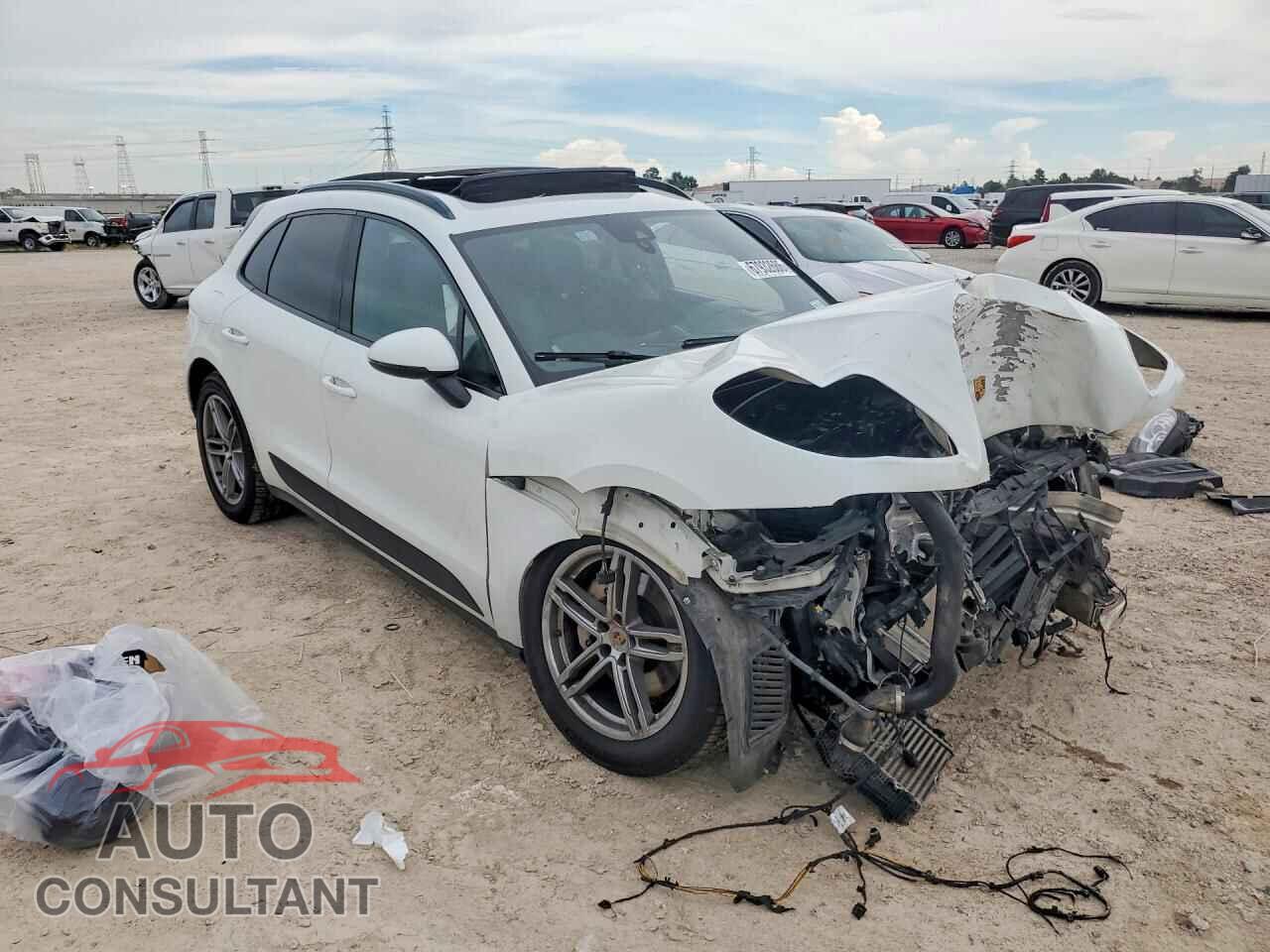 PORSCHE MACAN 2018 - WP1AB2A56JLB38547