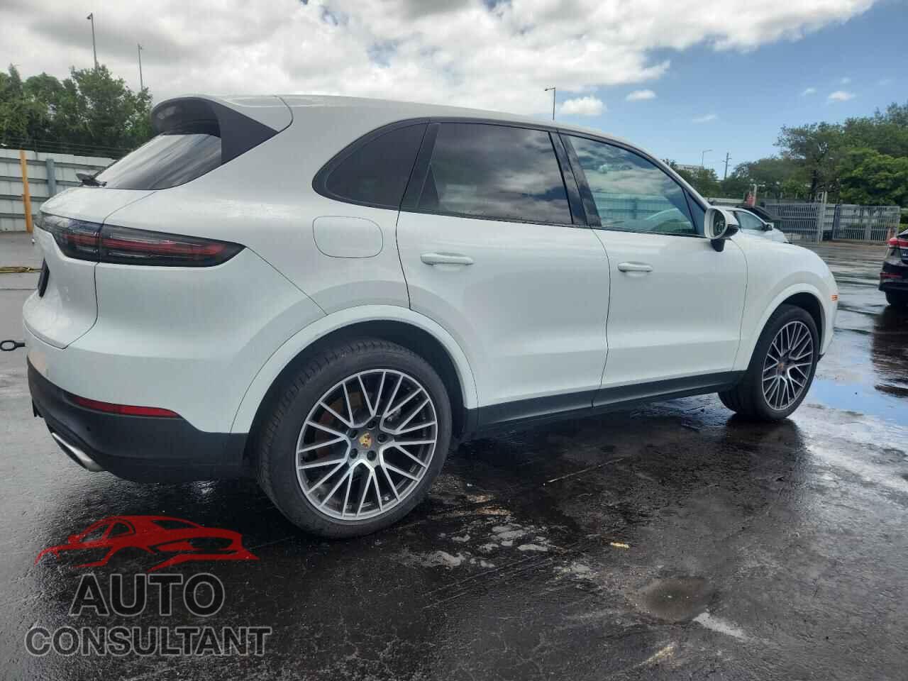 PORSCHE CAYENNE 2019 - WP1AA2AY8KDA14014