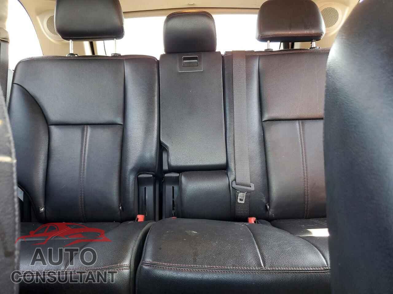 FORD EDGE 2011 - 2FMDK4KC2BBB57925