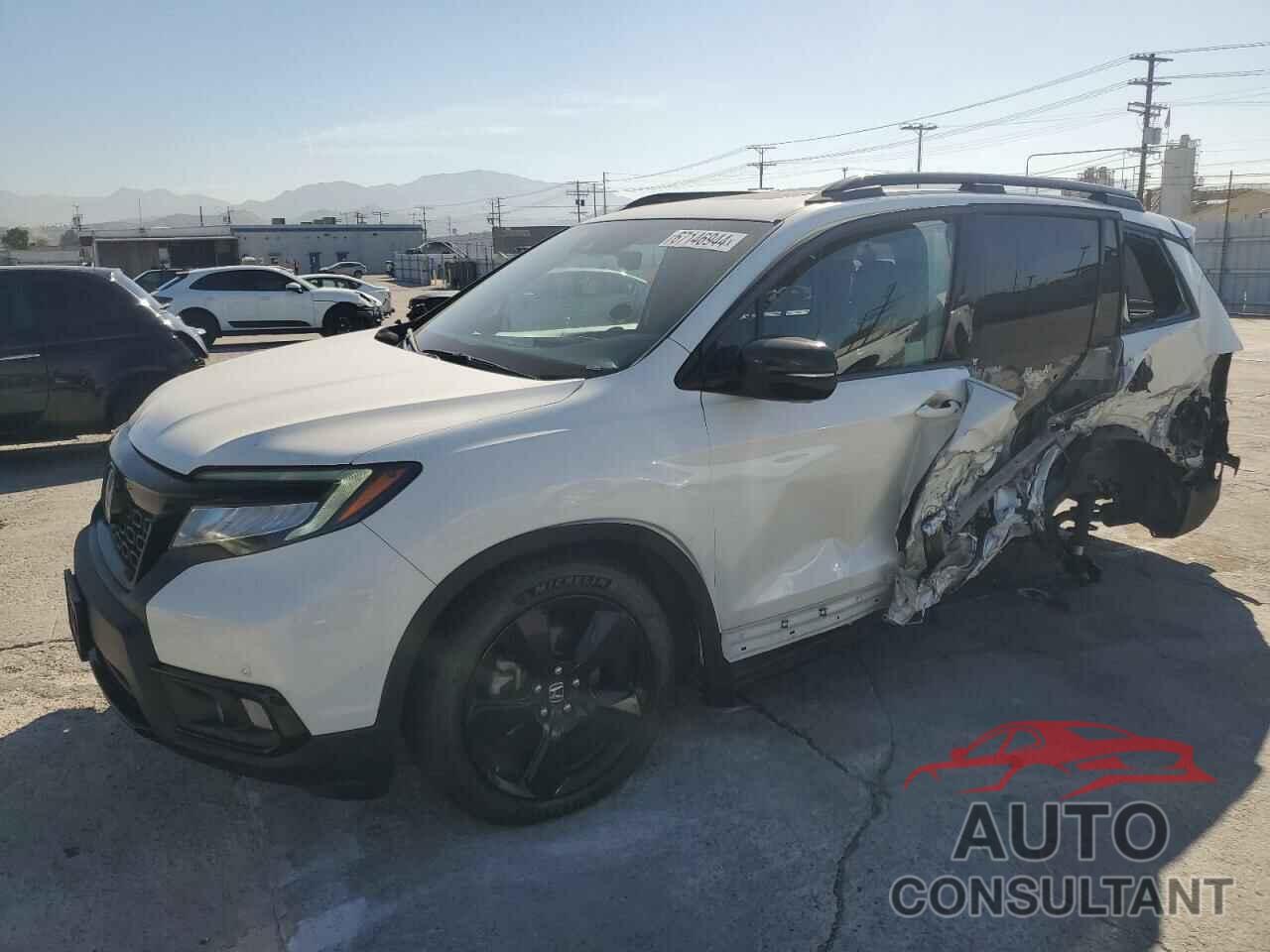 HONDA PASSPORT 2019 - 5FNYF8H05KB012136