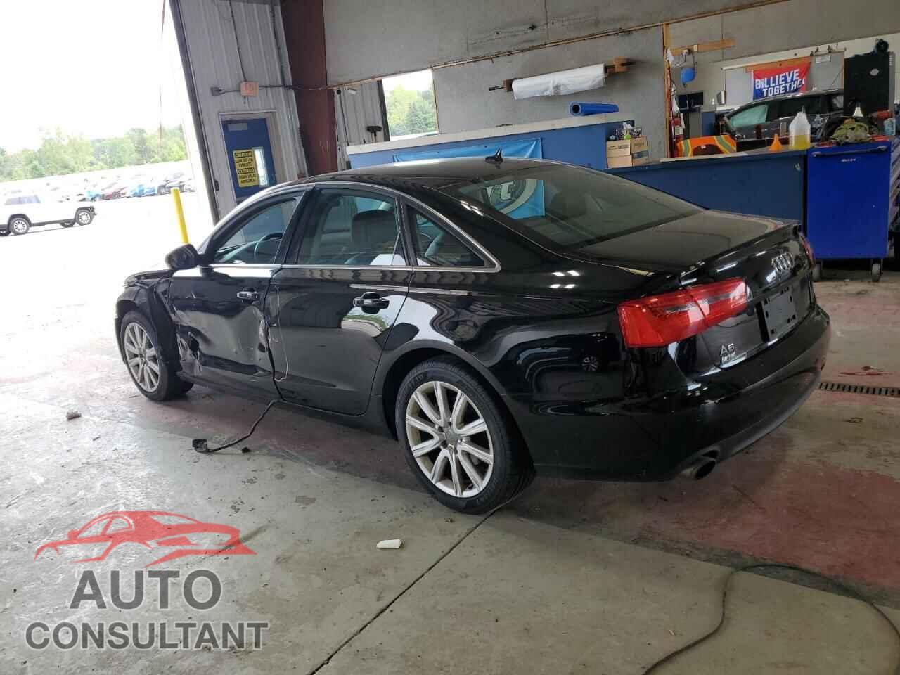 AUDI A6 2013 - WAUGFAFC3DN044987