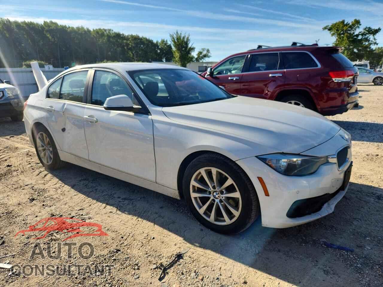 BMW 3 SERIES 2016 - WBA8E5G56GNU21587