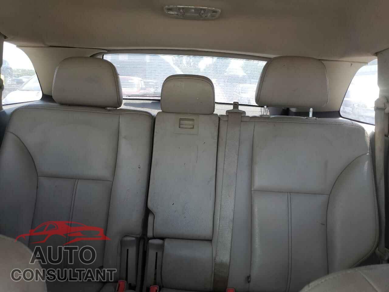 FORD EDGE 2011 - 2FMDK3JC5BBB44260