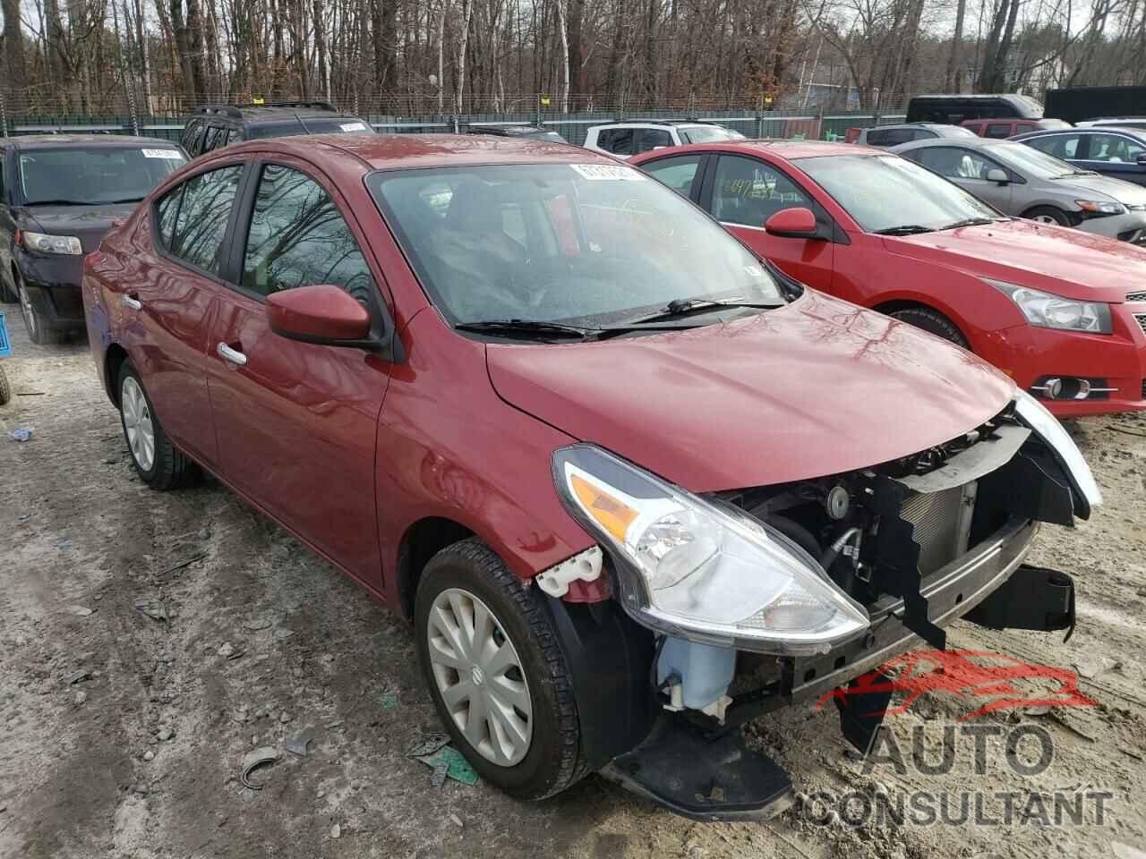 NISSAN VERSA 2018 - 3N1CN7AP8JK404566