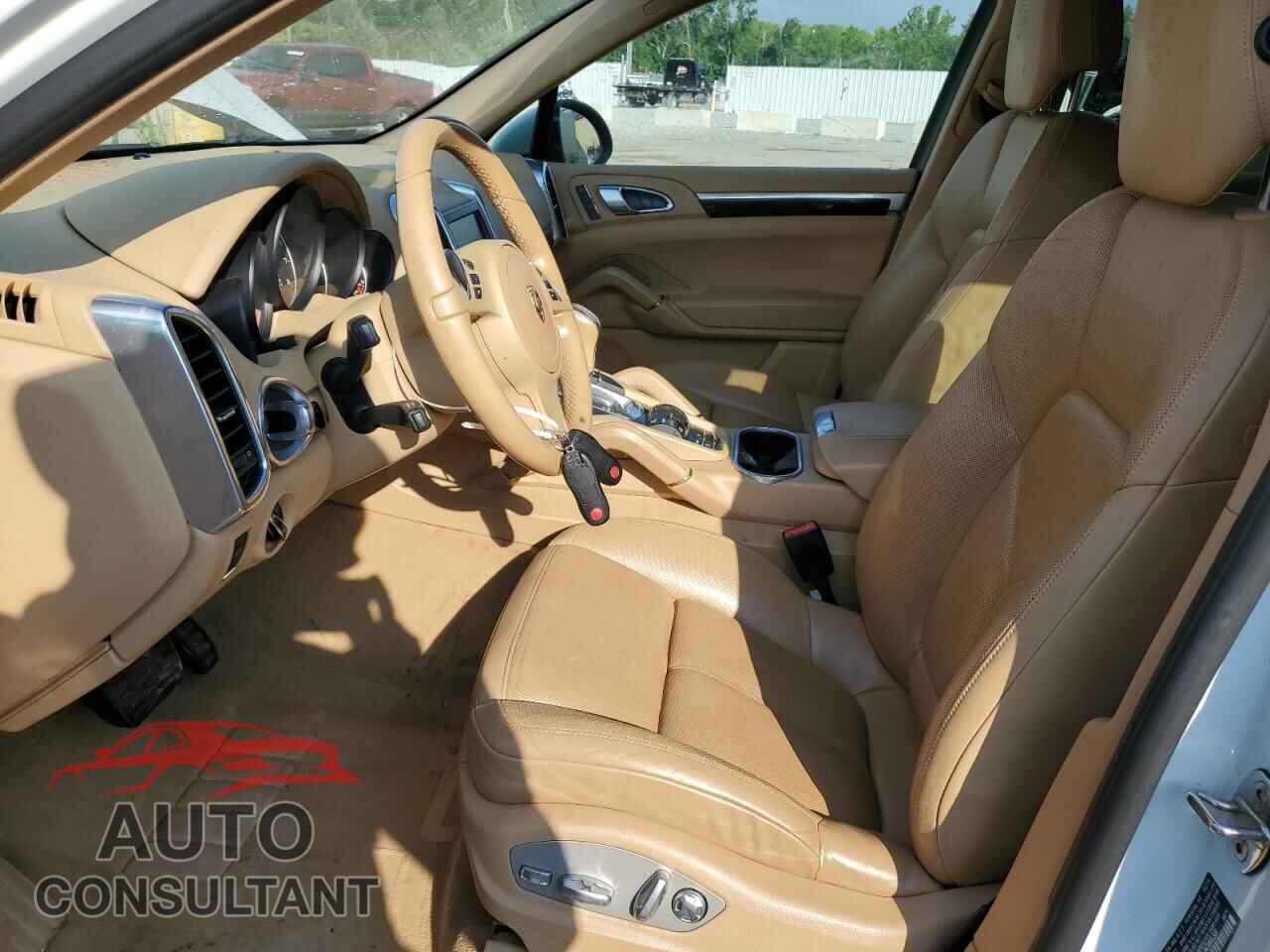 PORSCHE CAYENNE 2014 - WP1AA2A28ELA08638