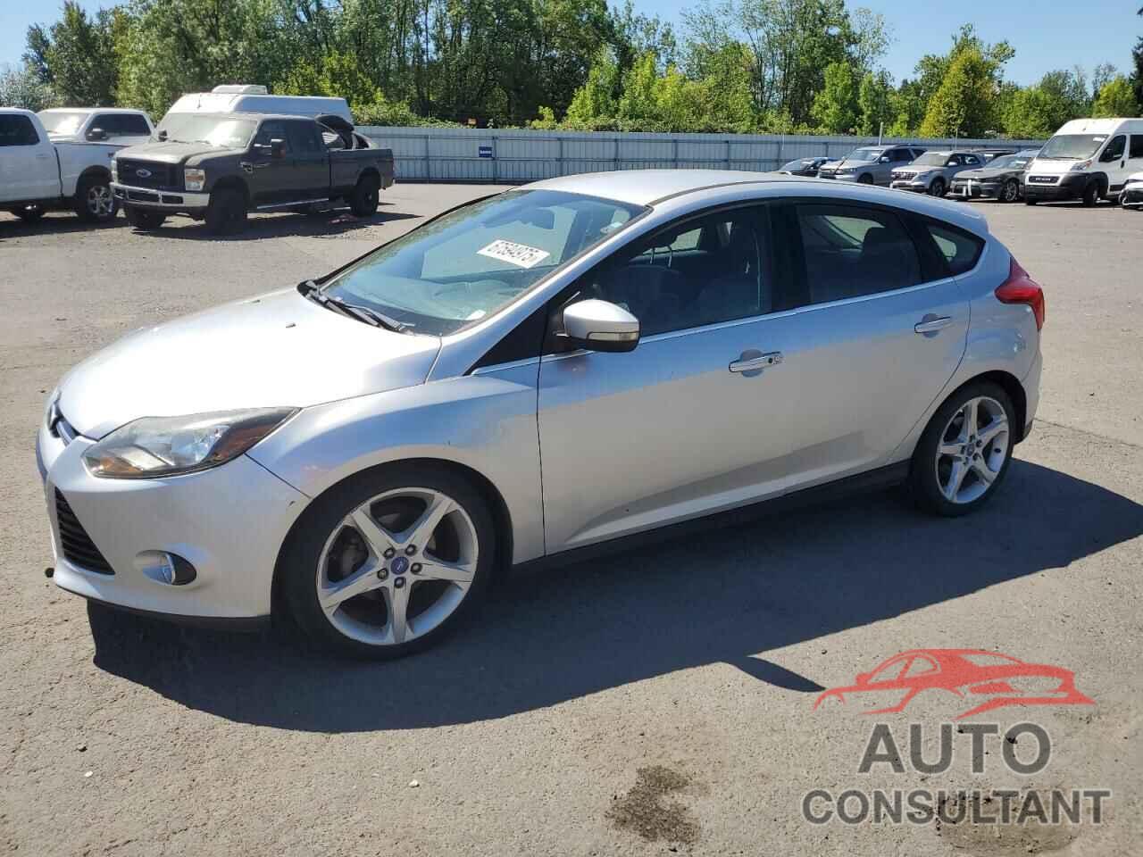FORD FOCUS 2012 - 1FAHP3N26CL194097