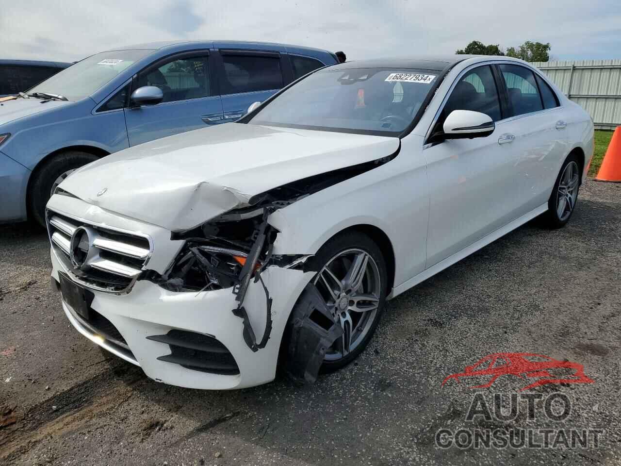 MERCEDES-BENZ E-CLASS 2017 - WDDZF4KB8HA060471