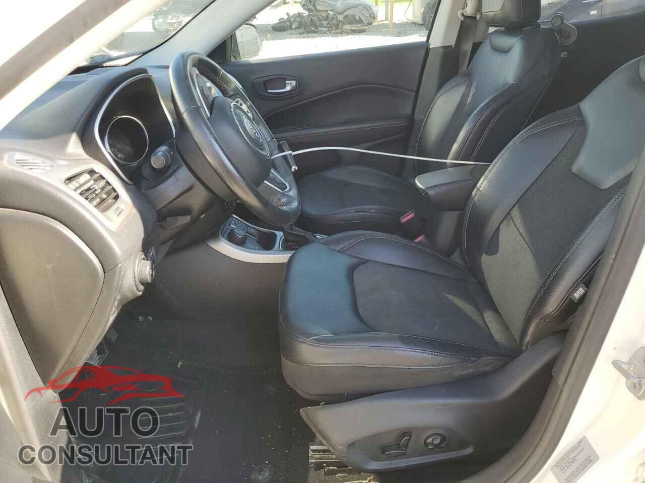 JEEP COMPASS 2017 - 3C4NJDBBXHT640482