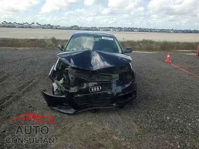 AUDI A3 2011 - WAUDFAFM8BA070968
