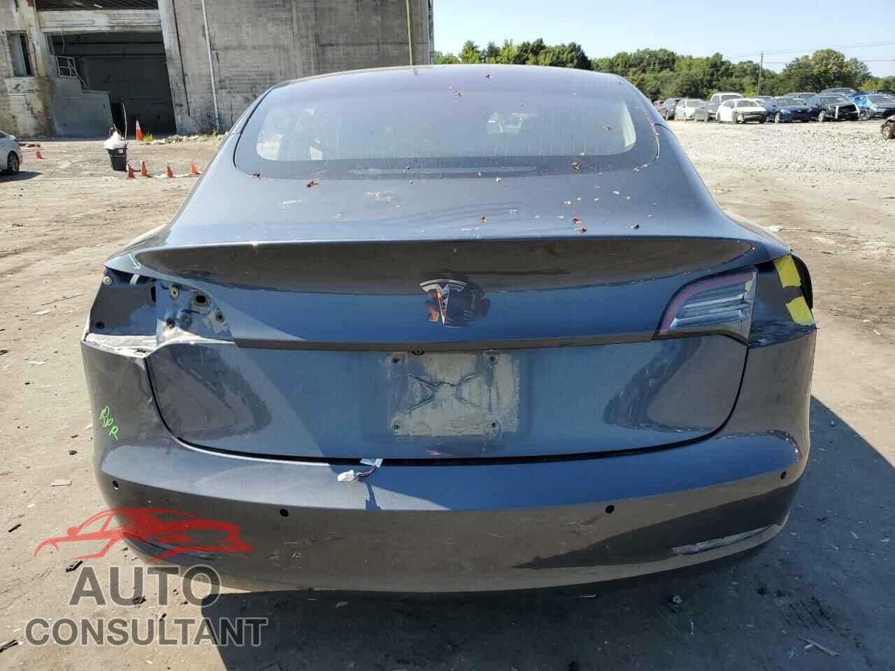 TESLA MODEL 3 2018 - 5YJ3E1EA4JF006876