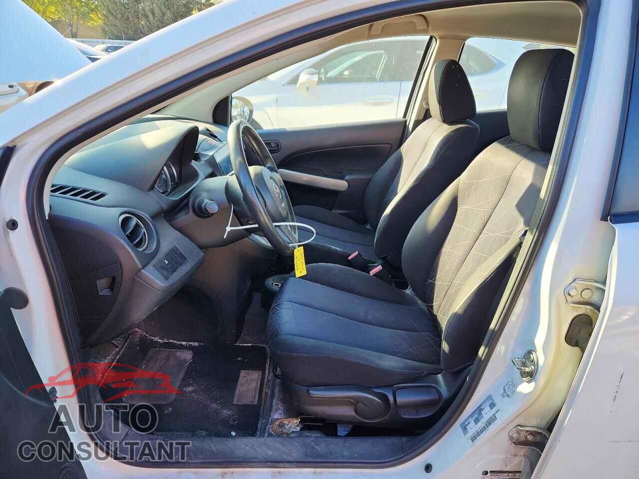 MAZDA 2 2012 - JM1DE1KY6C0143891