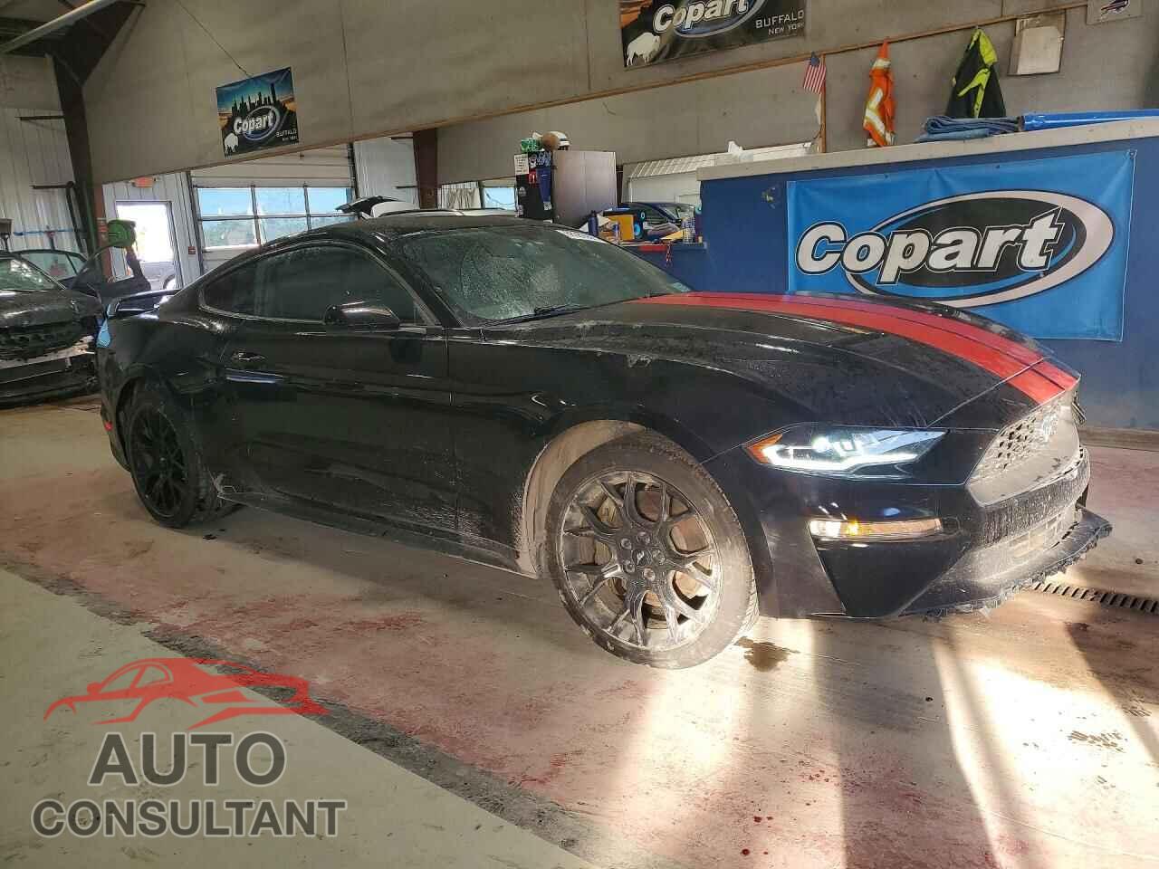 FORD MUSTANG 2018 - 1FA6P8TH7J5116831
