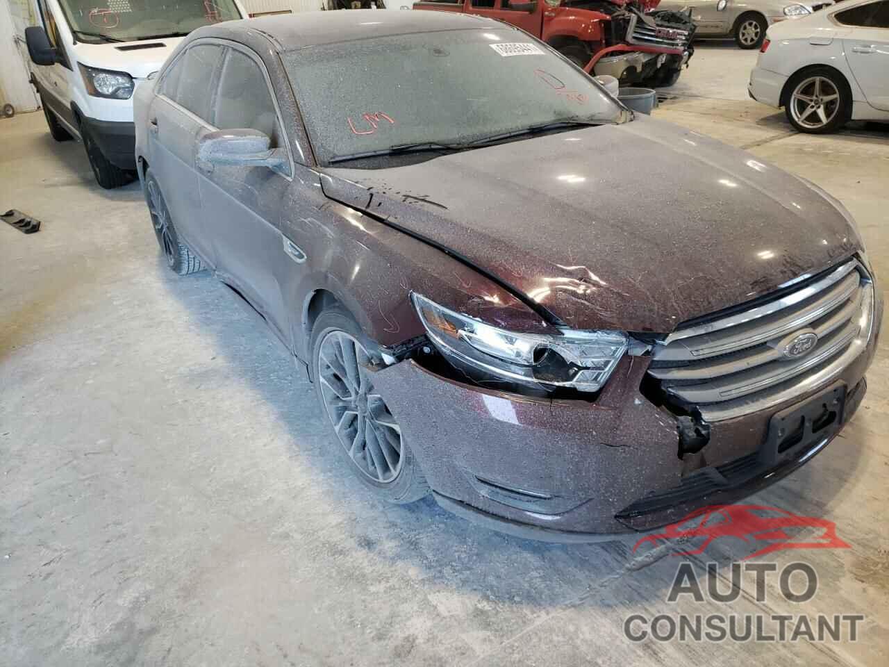 FORD TAURUS 2018 - 1FAHP2E87JG127903