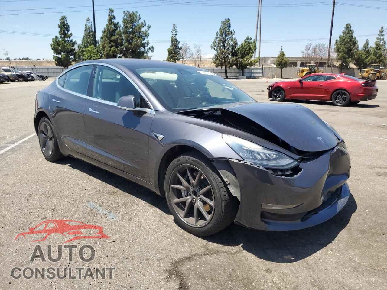 TESLA MODEL 3 2018 - 5YJ3E1EA5JF102077