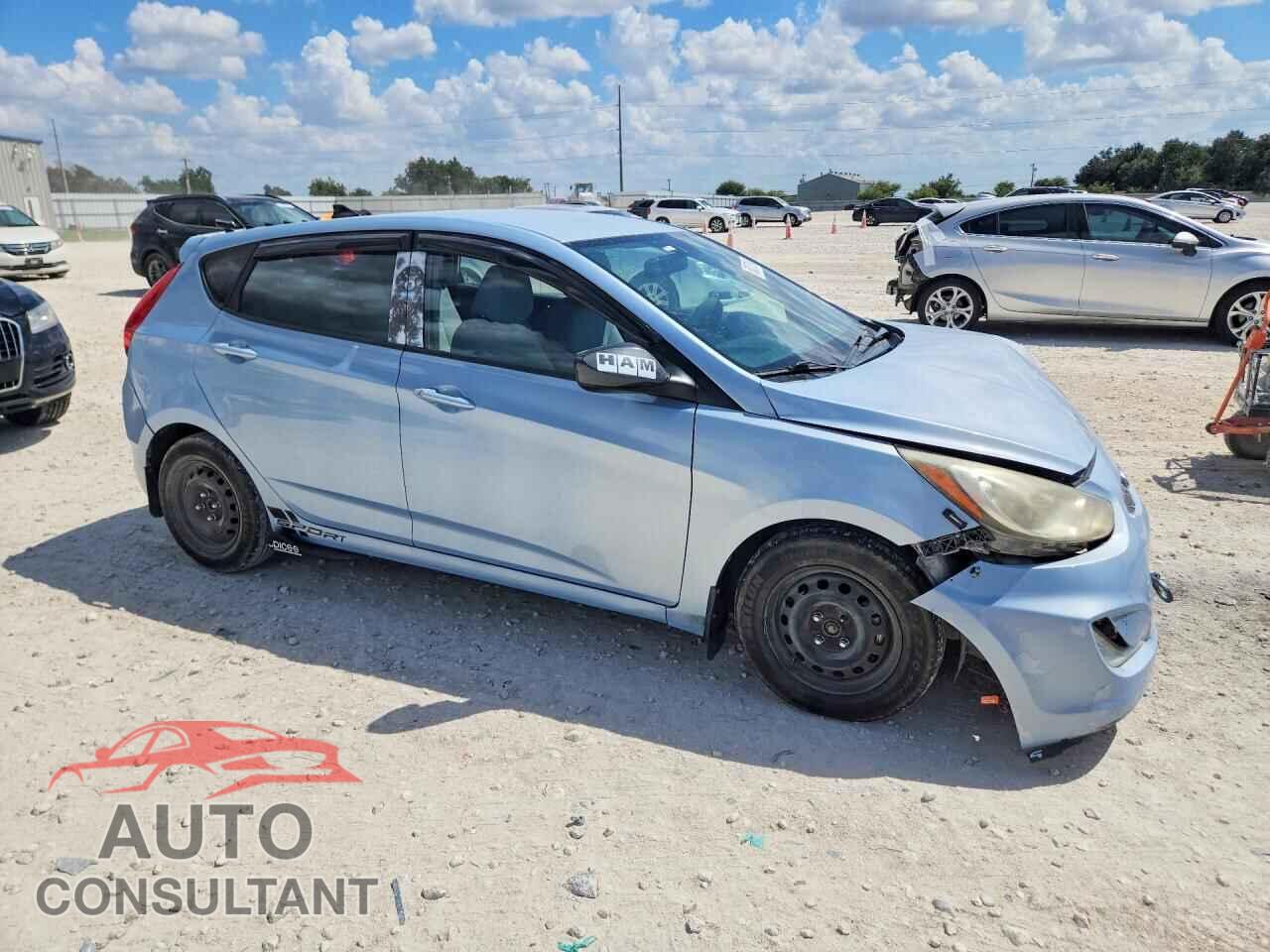 HYUNDAI ACCENT 2012 - KMHCU5AEXCU032875