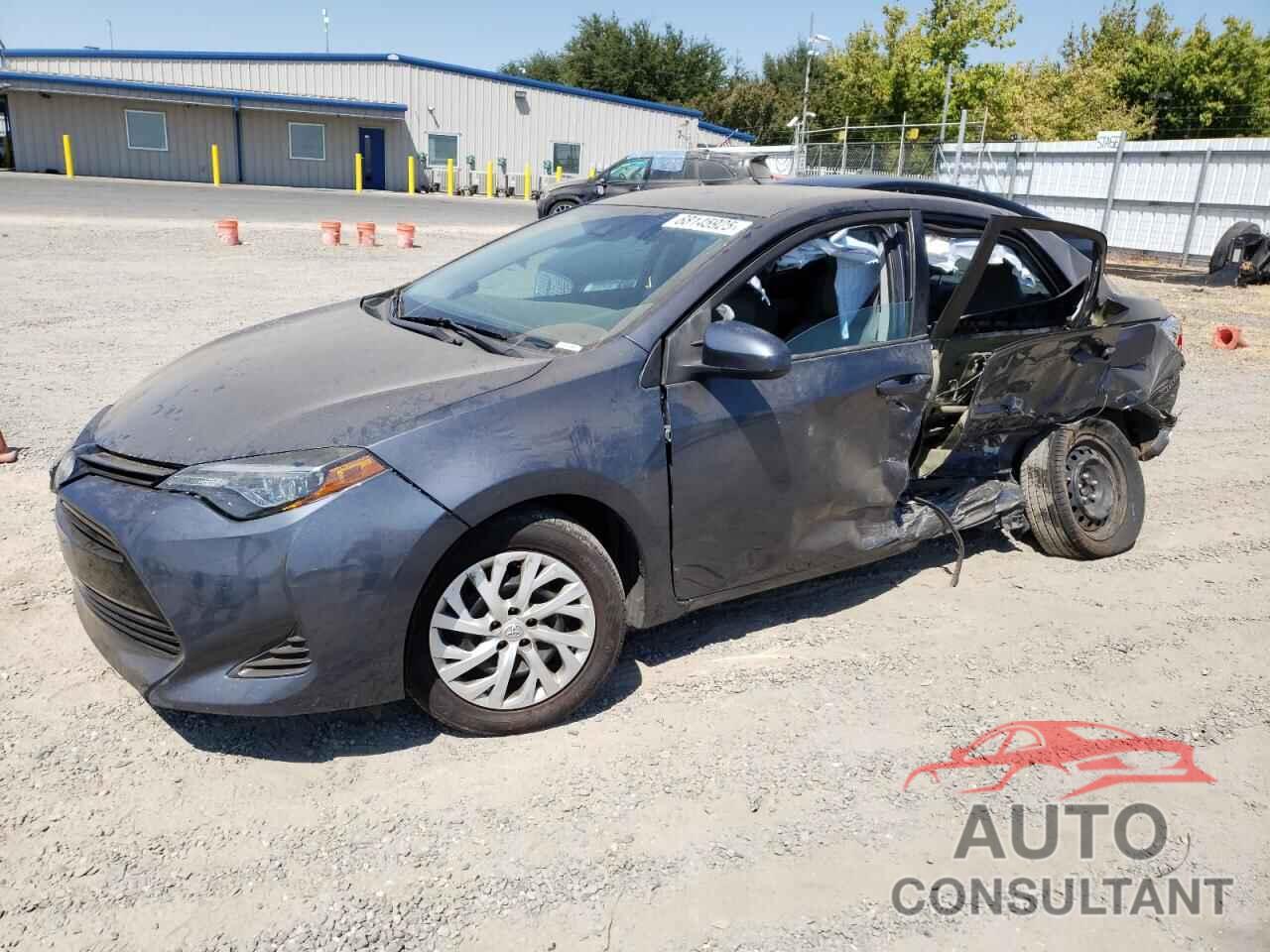 TOYOTA COROLLA 2018 - 5YFBURHEXJP808736