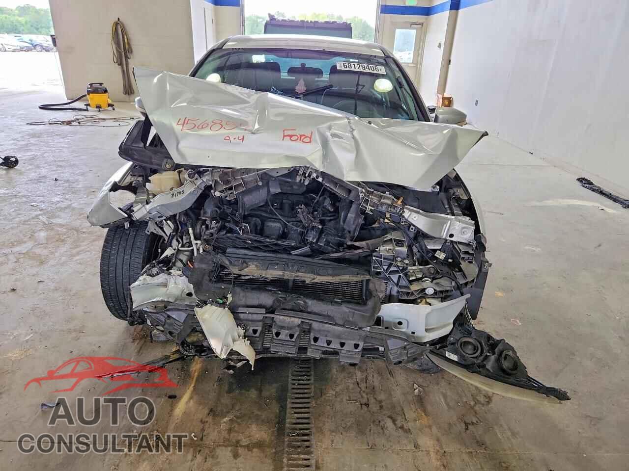 FORD FOCUS 2017 - 1FADP3F23HL215315