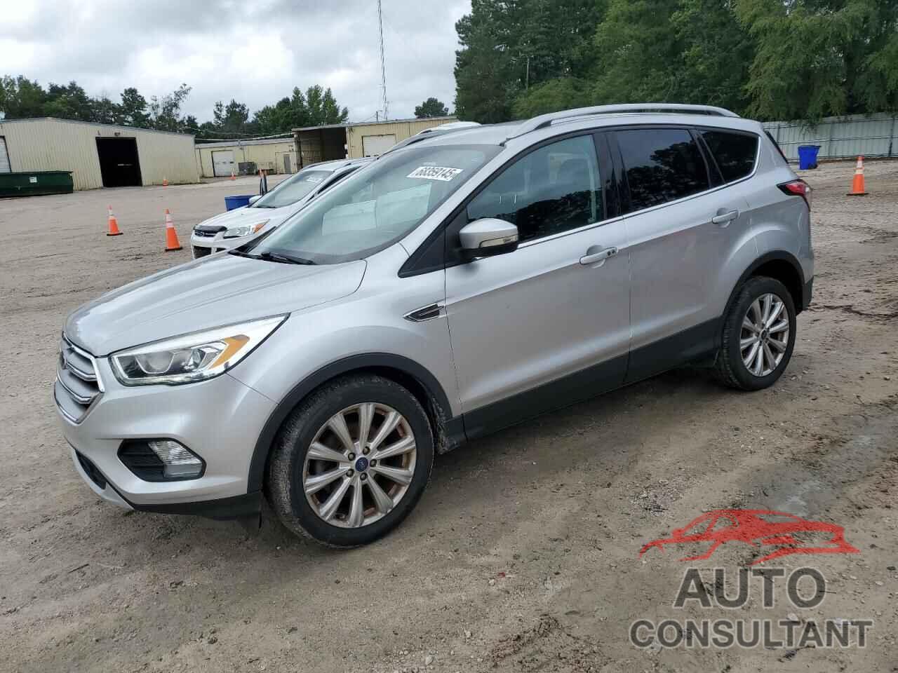 FORD ESCAPE 2017 - 1FMCU0JD1HUC38068