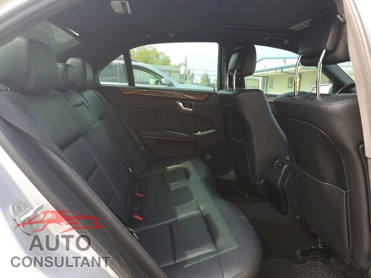 MERCEDES-BENZ E-CLASS 2012 - WDDHF5KB0CA605881