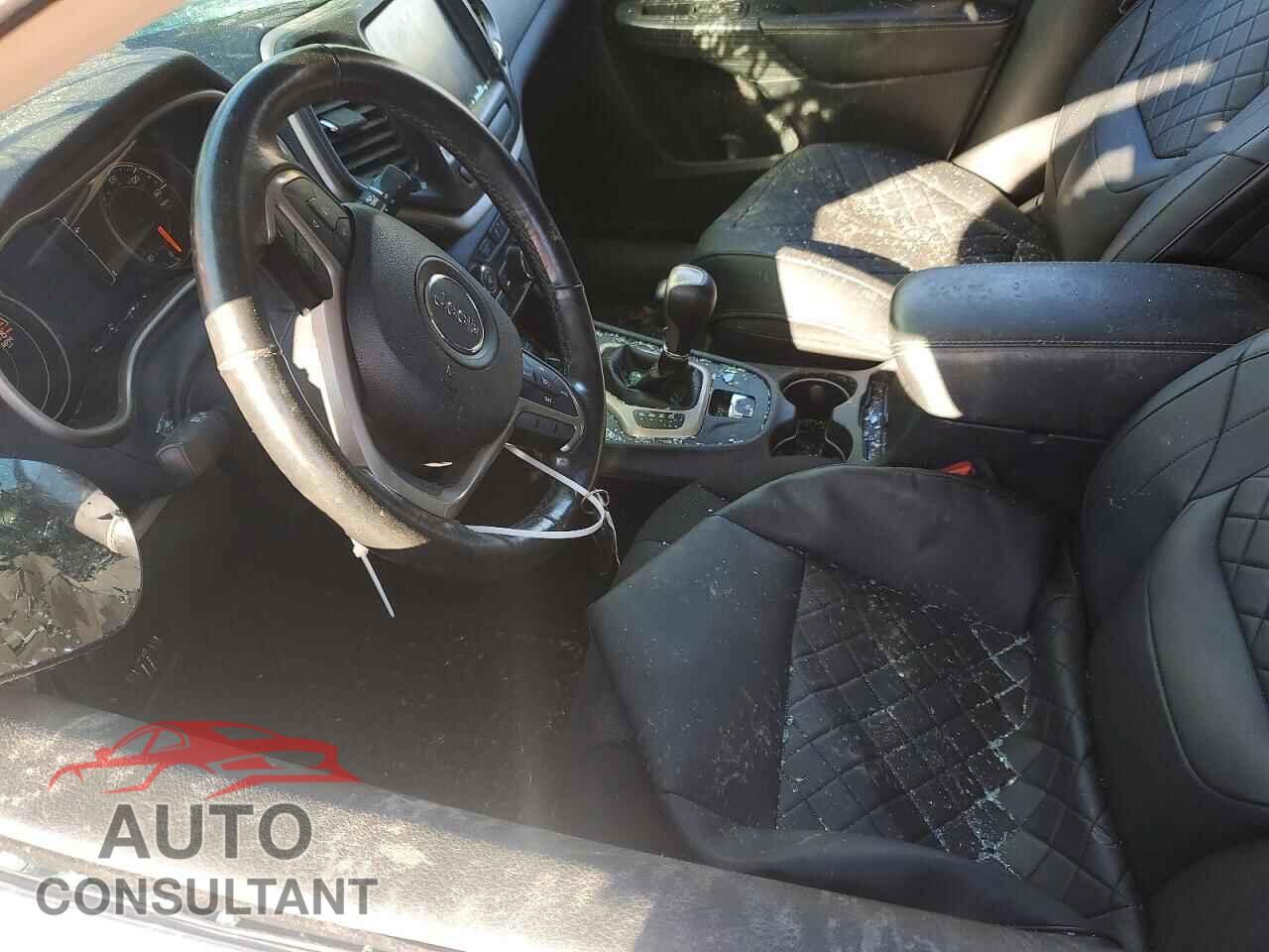 JEEP CHEROKEE 2016 - 1C4PJMCS2GW268085