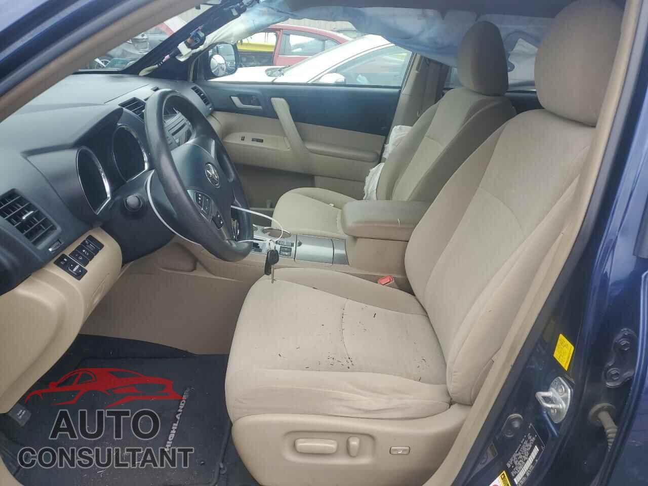 TOYOTA HIGHLANDER 2011 - 5TDBK3EH8BS043164