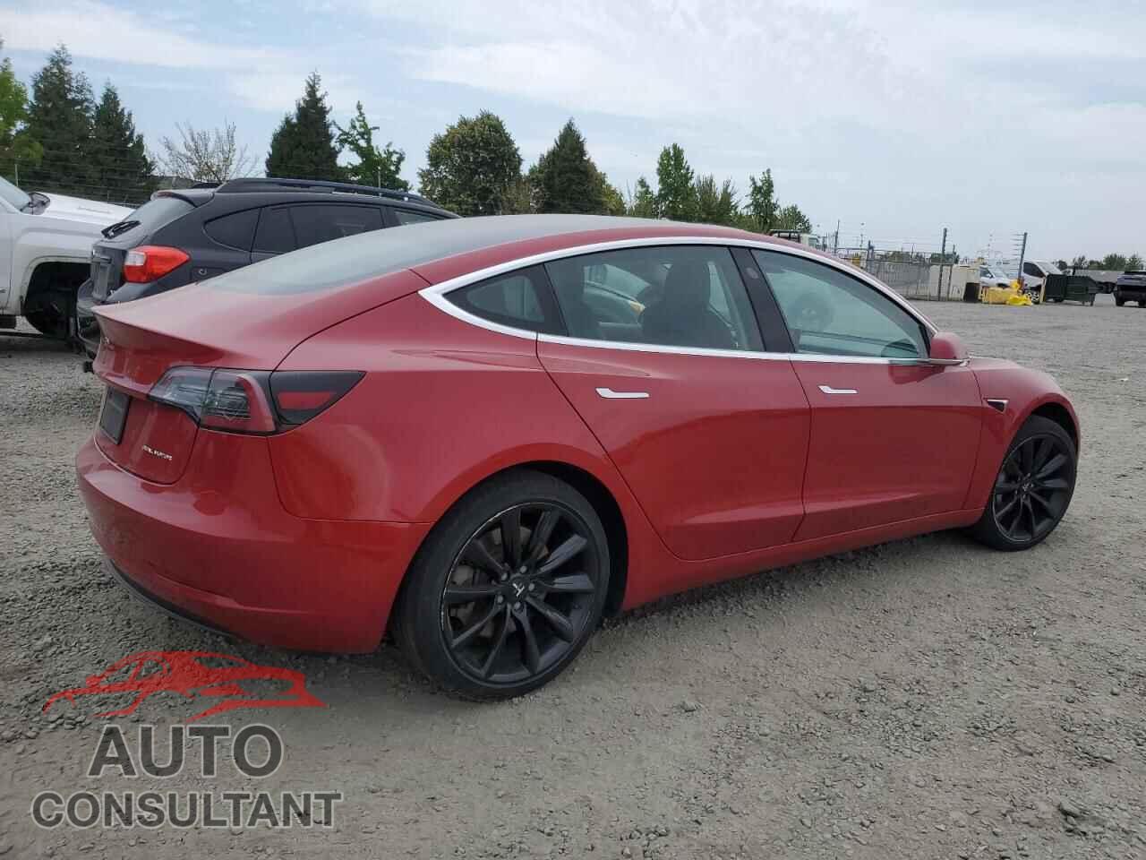 TESLA MODEL 3 2019 - 5YJ3E1EB2KF193948