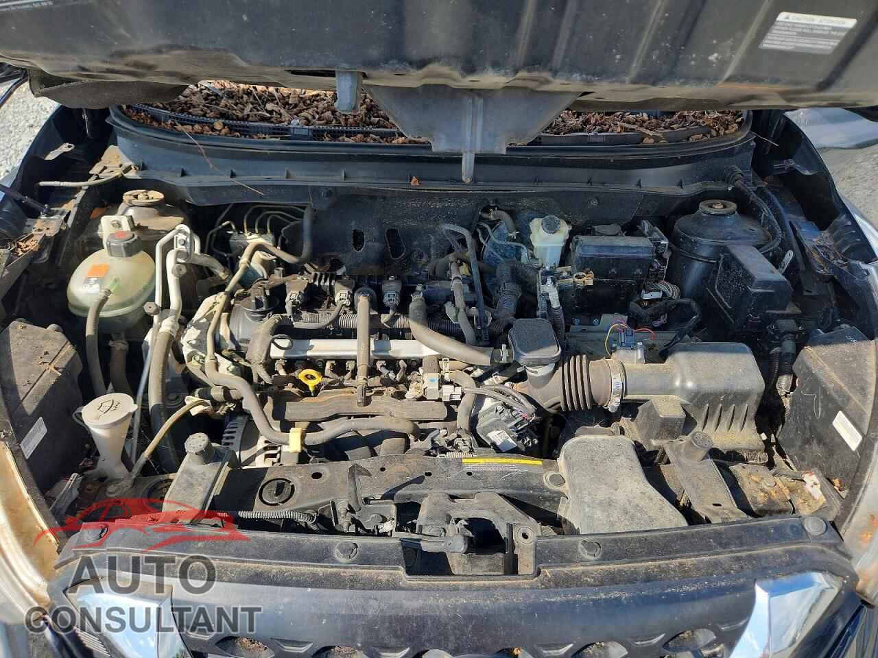 NISSAN KICKS 2019 - 3N1CP5CU3KL481813