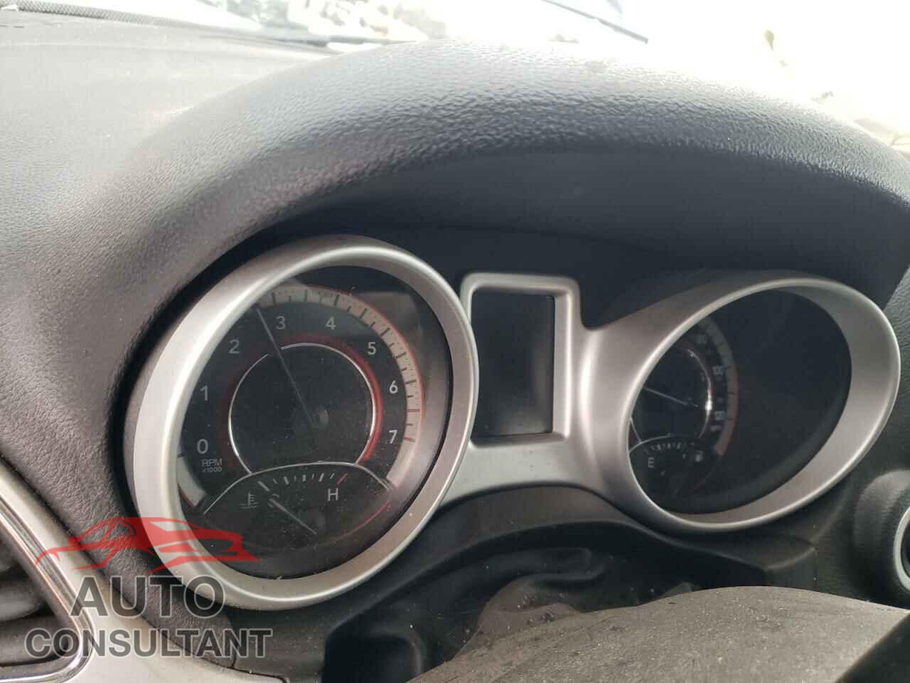DODGE JOURNEY 2018 - 3C4PDCAB5JT242565