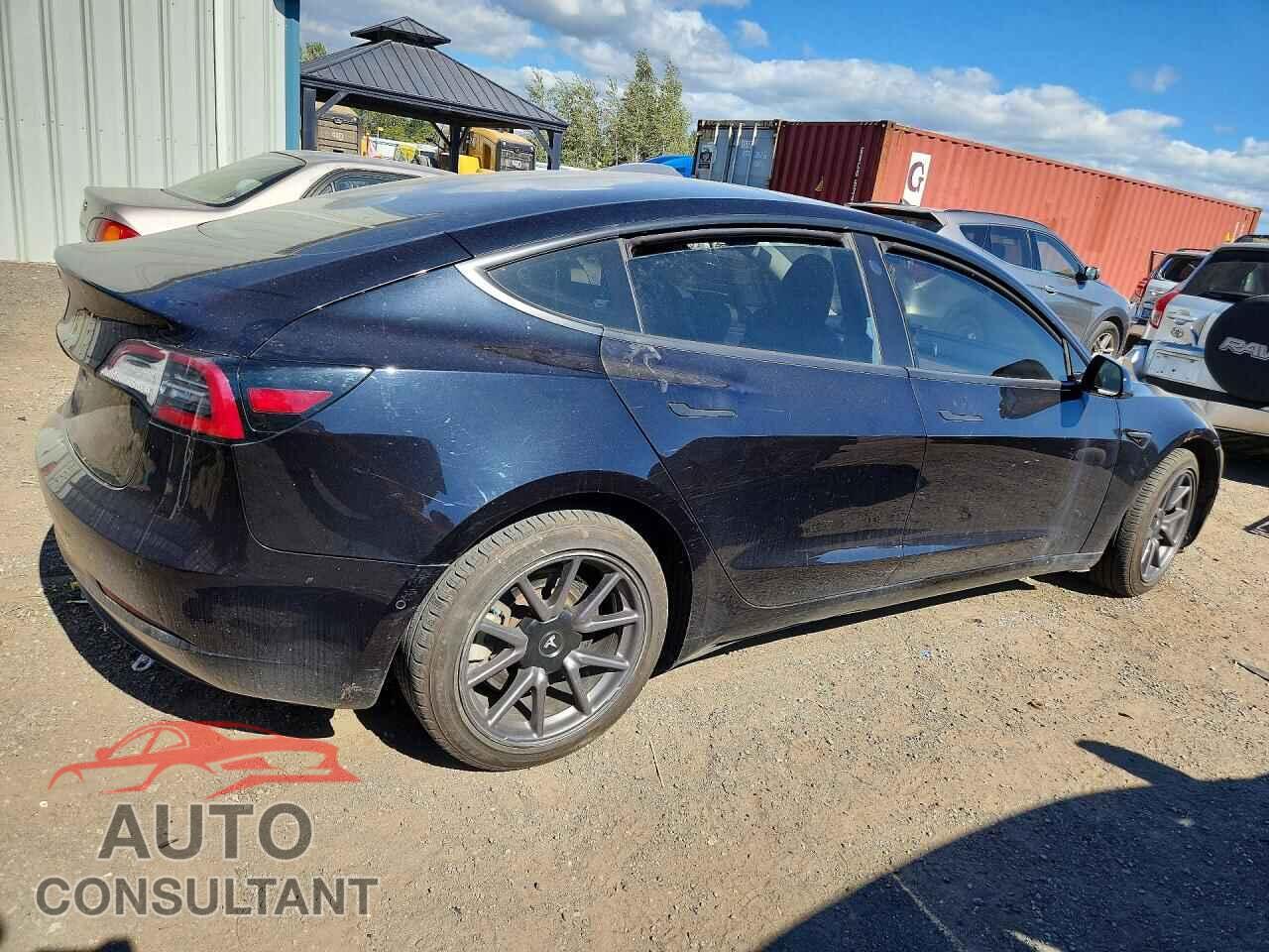 TESLA MODEL 3 2018 - 5YJ3E1EBXJF110250