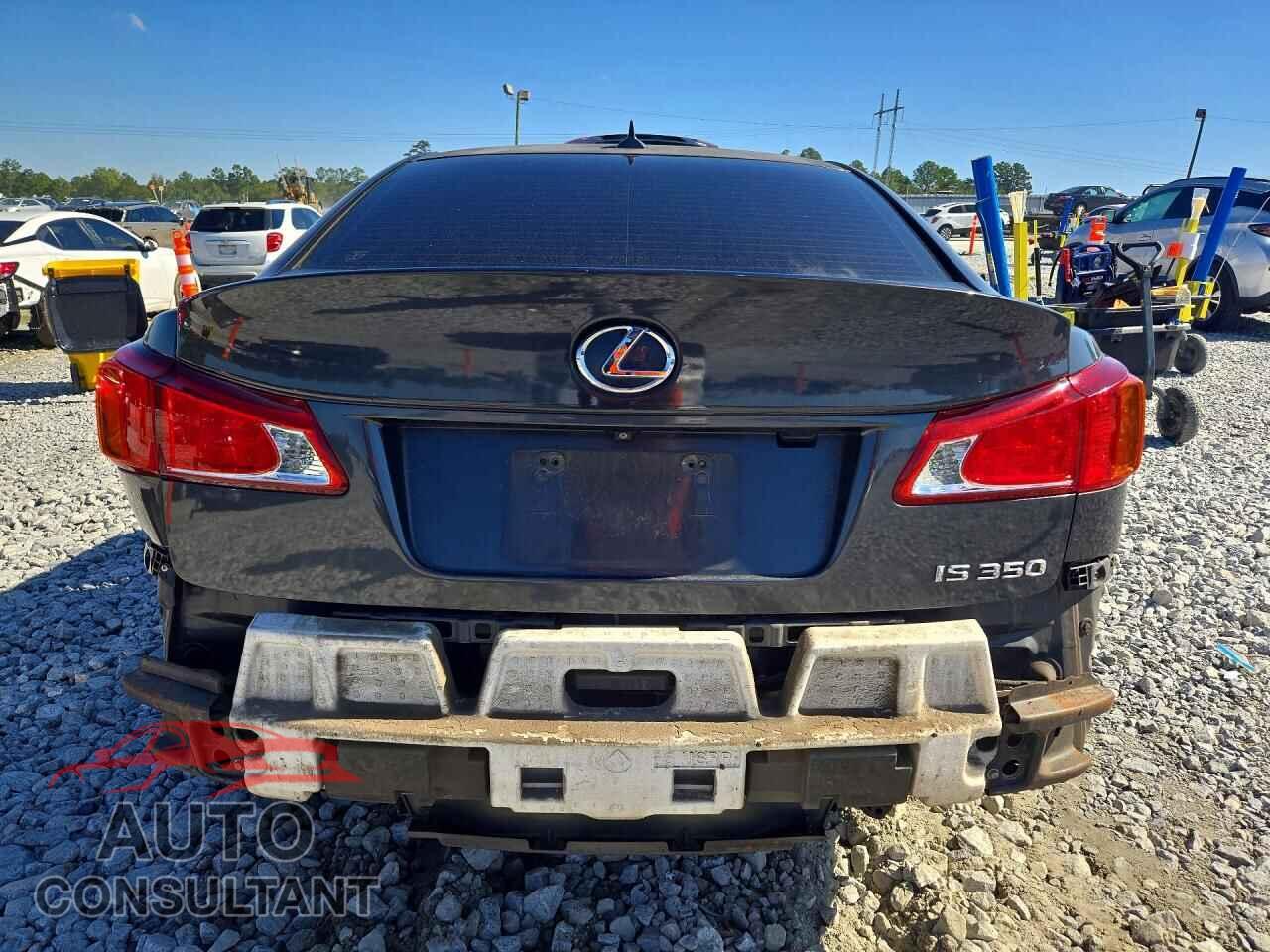 LEXUS IS 2011 - JTHBE5C26B5028216