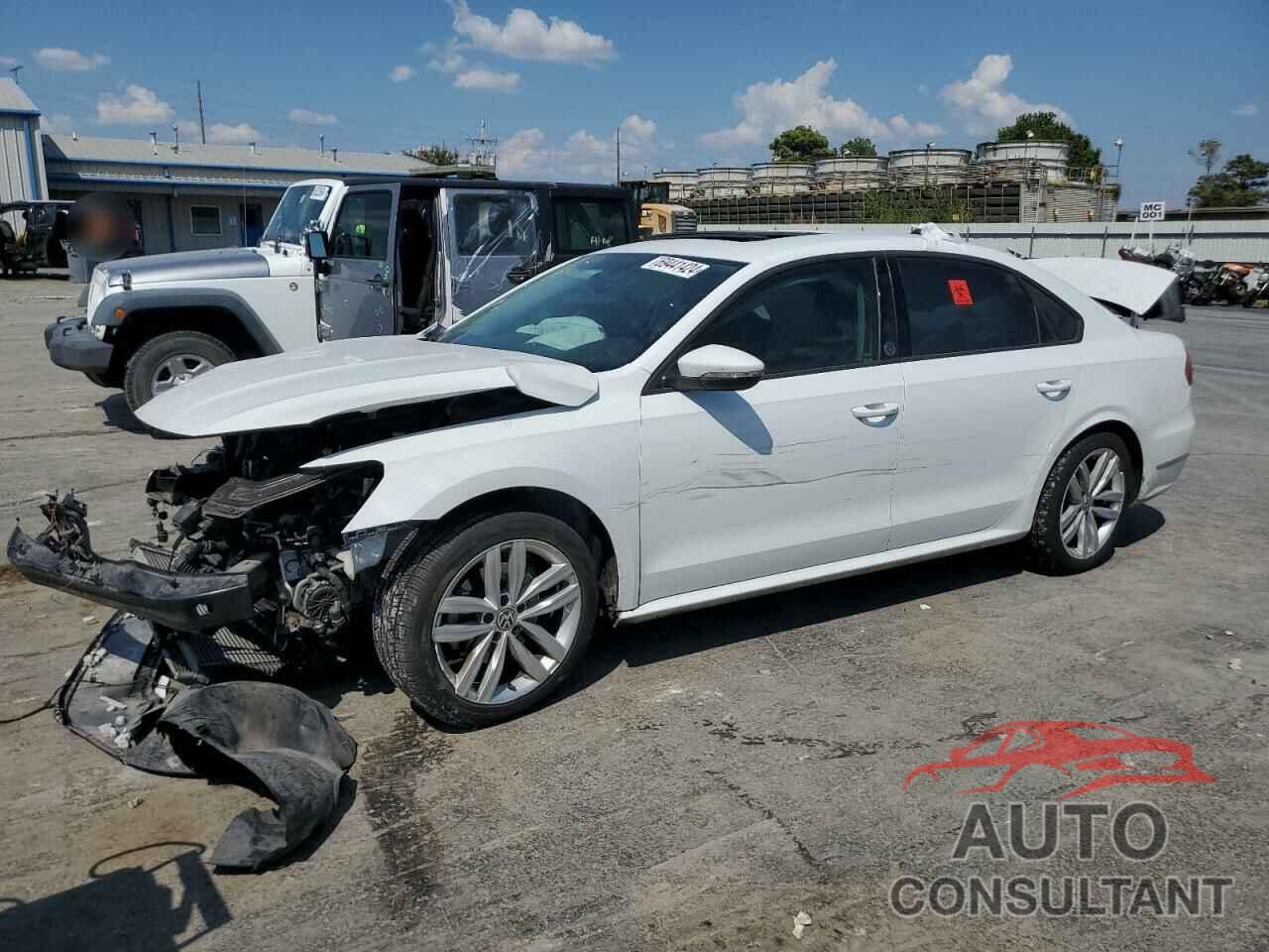 VOLKSWAGEN PASSAT 2019 - 1VWLA7A32KC011009