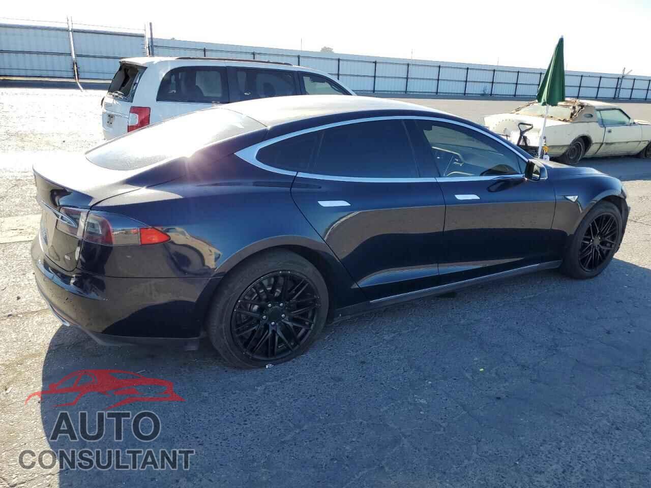 TESLA MODEL S 2013 - 5YJSA1CN6DFP20980