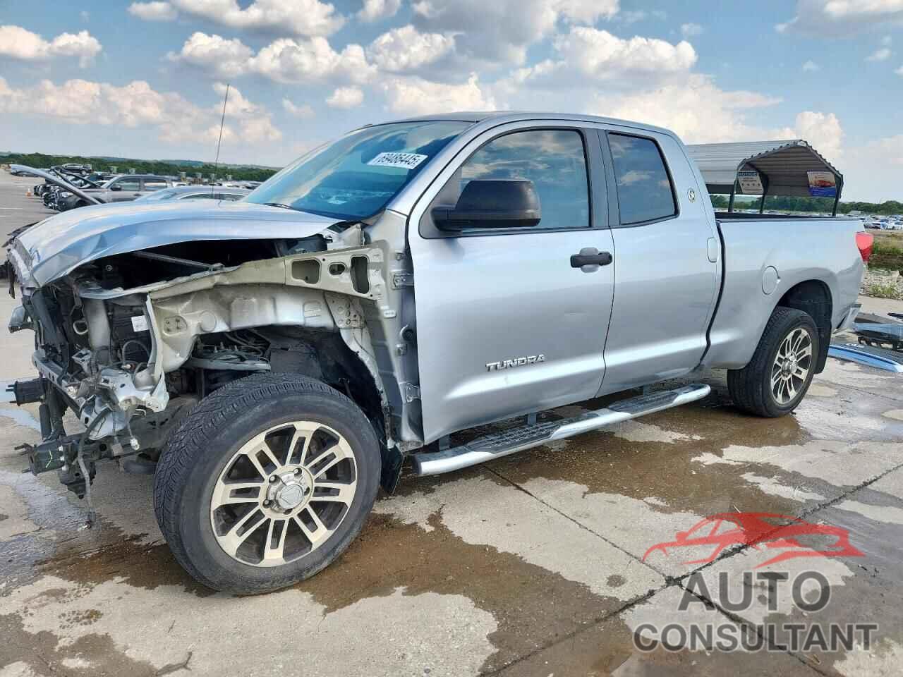 TOYOTA TUNDRA 2013 - 5TFRM5F10DX067400