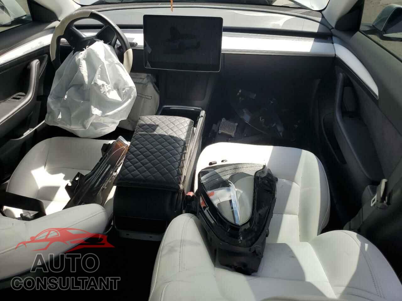 TESLA MODEL 3 2023 - 5YJ3E1EA0PF487878
