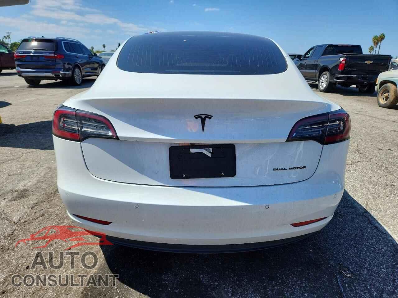 TESLA MODEL 3 2020 - 5YJ3E1EB1LF667678