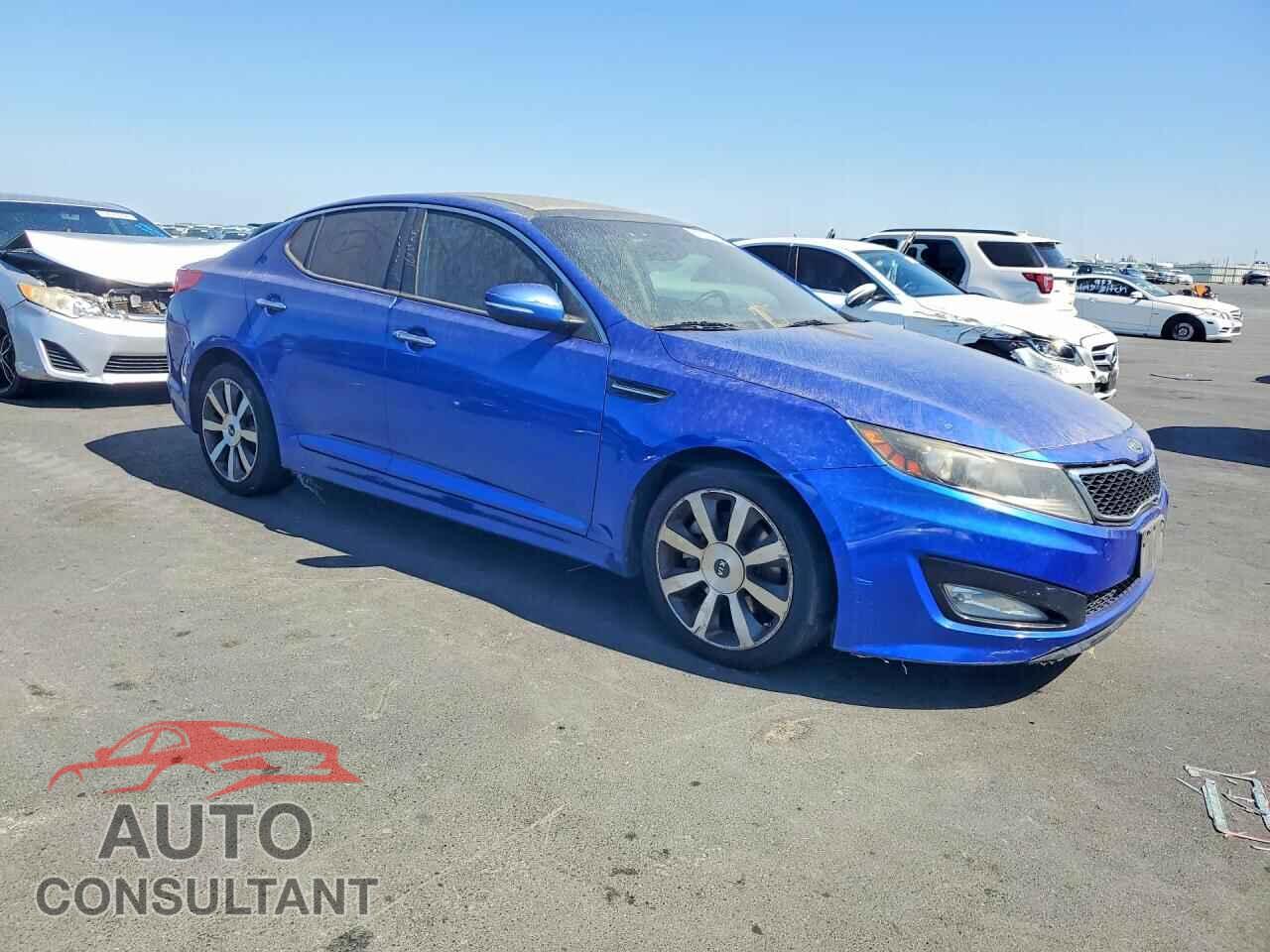 KIA OPTIMA 2011 - KNAGR4A60B5135125