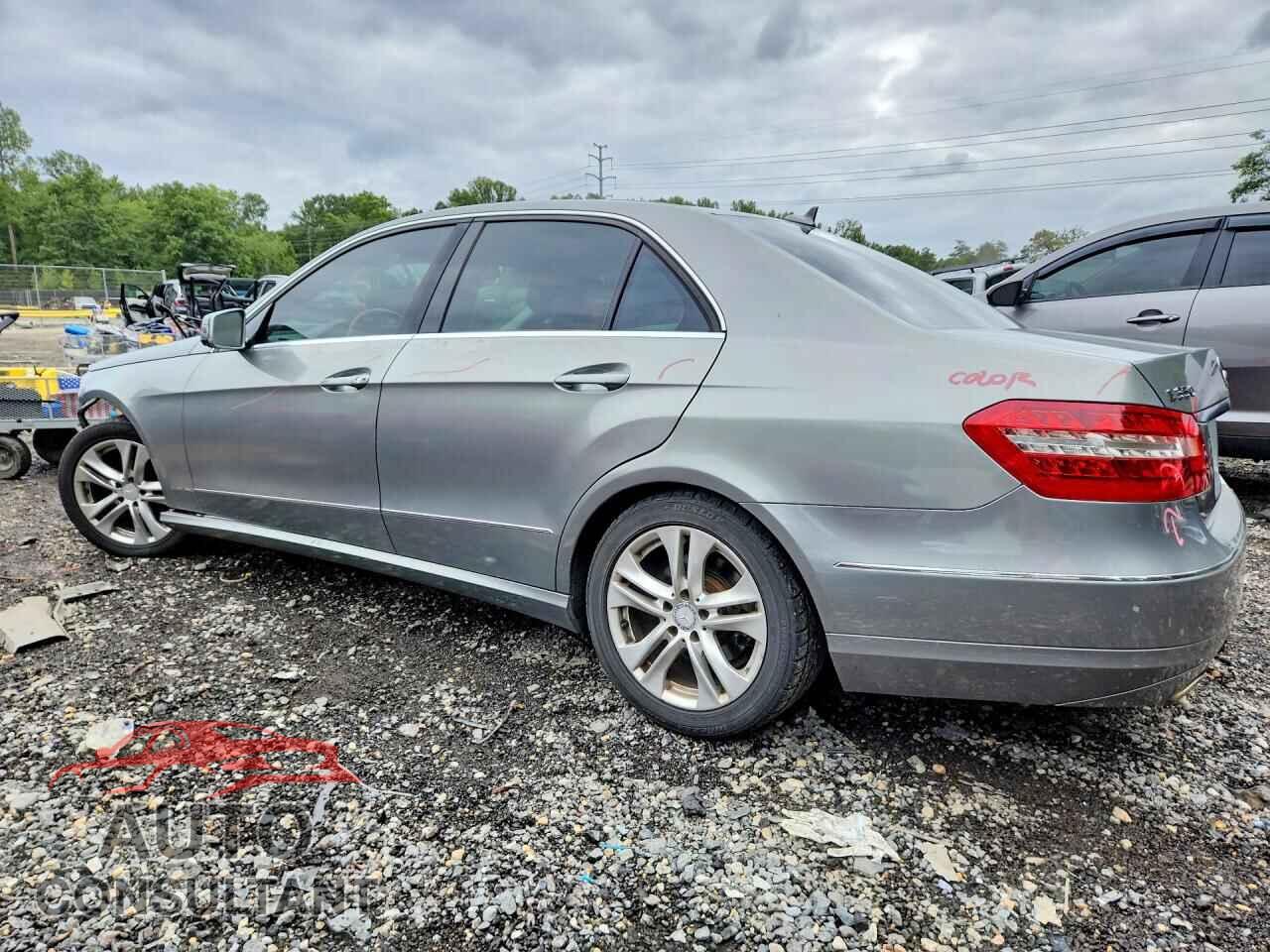 MERCEDES-BENZ E-CLASS 2010 - WDDHF8HB9AA075092