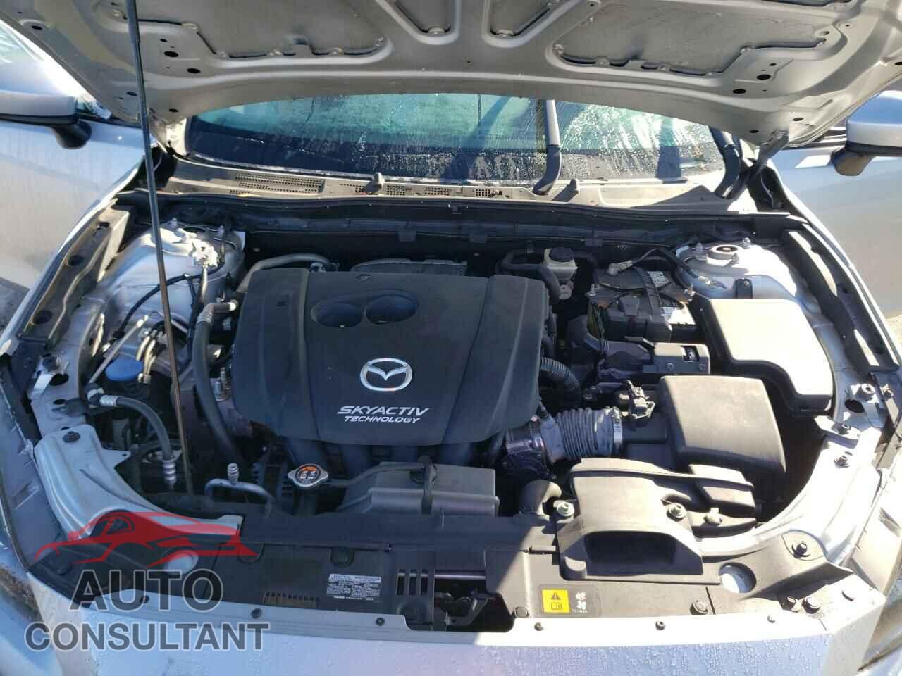 MAZDA 3 2017 - 3MZBN1U73HM134661
